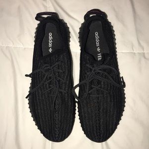 Adidas yeezy boosts mens size 8.5